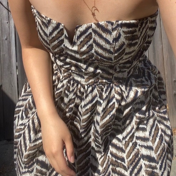 Animal/Tribal Print Windsor Minidress - Picture 6 of 11